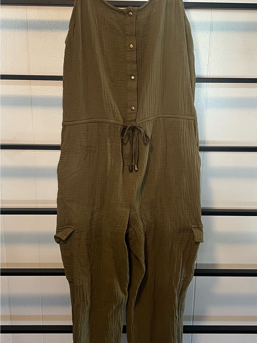 Sleeveless Olive Utility Jumpsuit with Drawstring Waist, Medium, B27